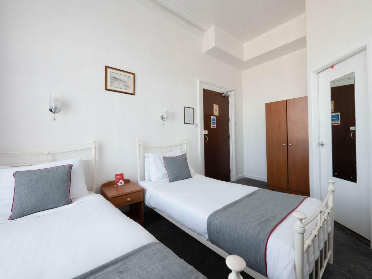 חלנדודנו Whitehouse Hotel מראה חיצוני תמונה