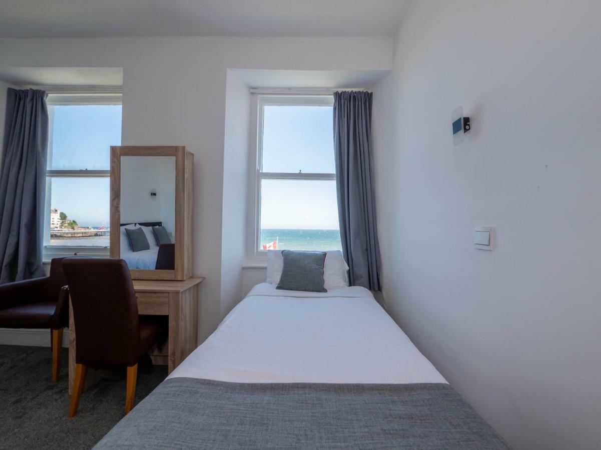 חלנדודנו Whitehouse Hotel מראה חיצוני תמונה