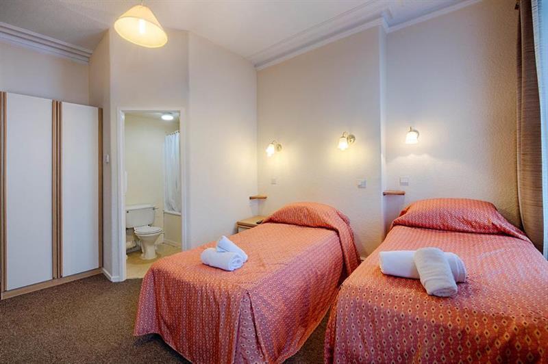 חלנדודנו Whitehouse Hotel מראה חיצוני תמונה
